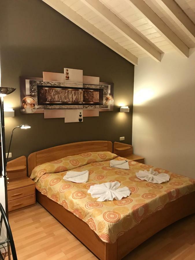 Hotel Korfu Geiselhoring Esterno foto