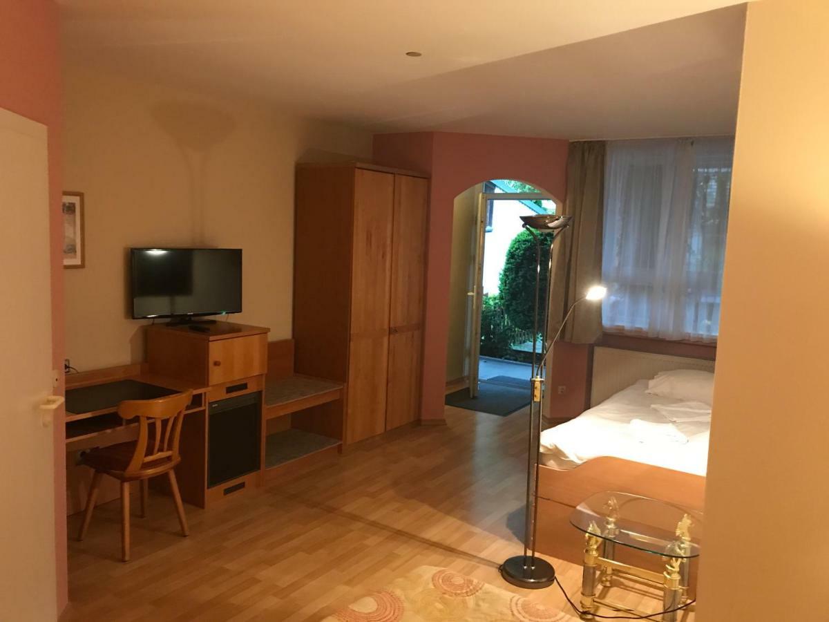 Hotel Korfu Geiselhoring Esterno foto
